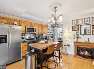 411 S 9th St APT 4F, Philadelphia, PA 19147