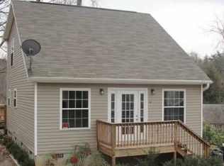 69 Pinewood Rd, Asheville, NC 28805