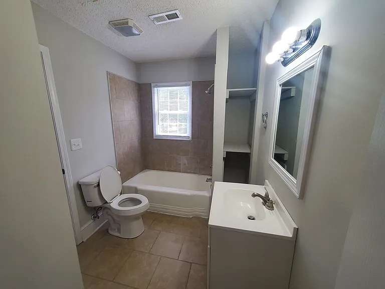 222A Woodrow St — Photo 13