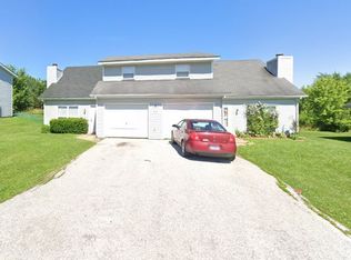 7220 N Moberly Dr A & B, Columbia, MO 65202
