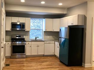 1440 W Olive Ave #1, Chicago, IL 60660