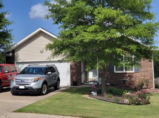 1913 Bradford St, Harrison, AR 72601