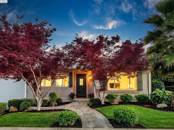 1901 Brooktree Way, Pleasanton, CA 94566