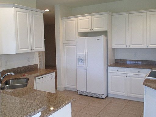 3rd image of 4529 Dalmahoy Ct APT 301