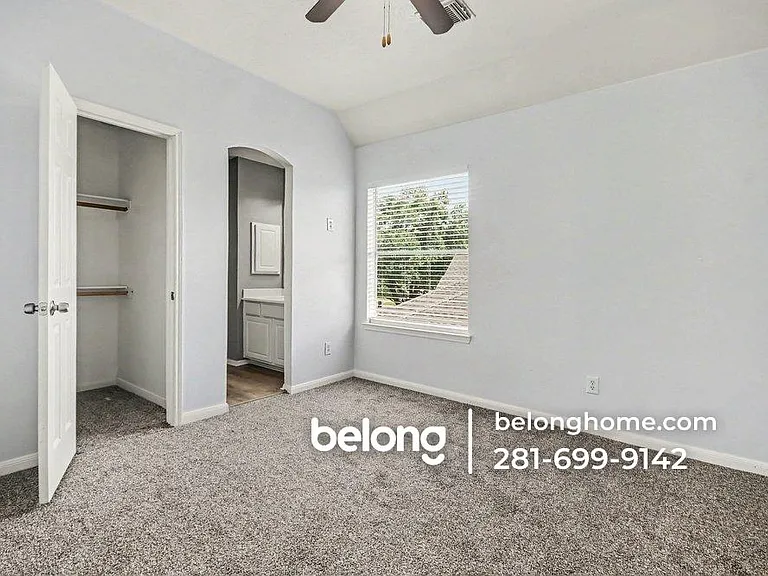 2855 Everett Dr — Photo 10