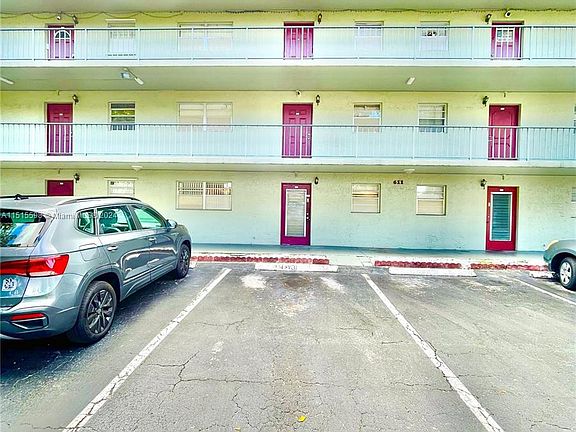 2nd image of 611 S State Road 7 APT 1G