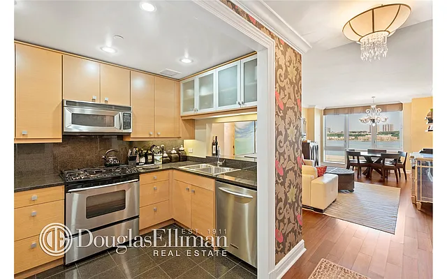 Sold by Douglas Elliman | media 2