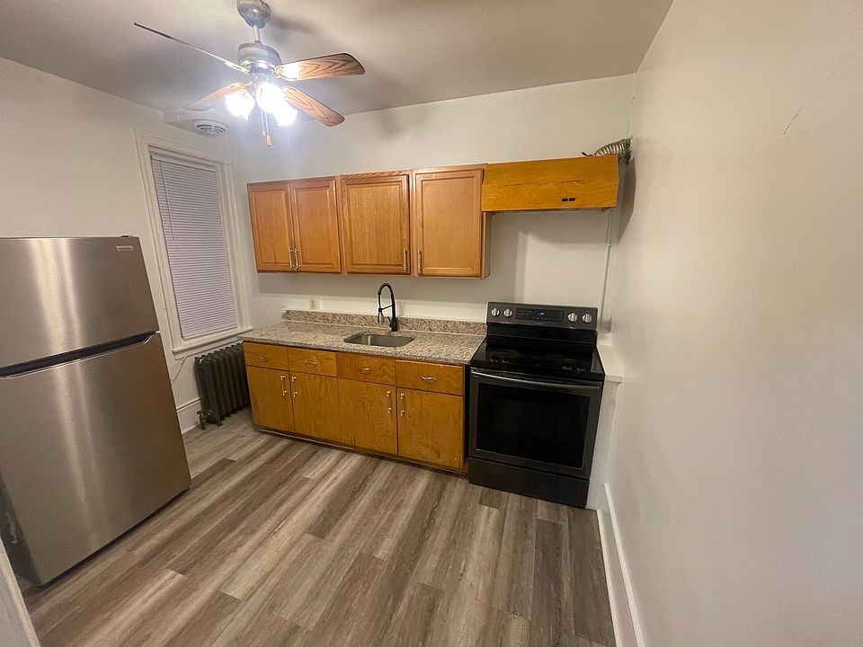 1st image of 4812 N Fairhill St Floor 2