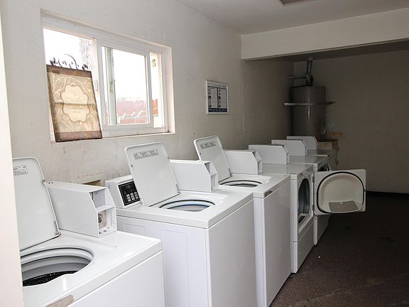 2nd image of 188 S Lincoln Ave APT 20