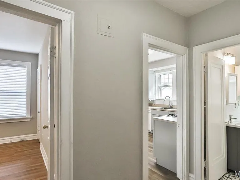 7125 Dartmouth Ave — Photo 11