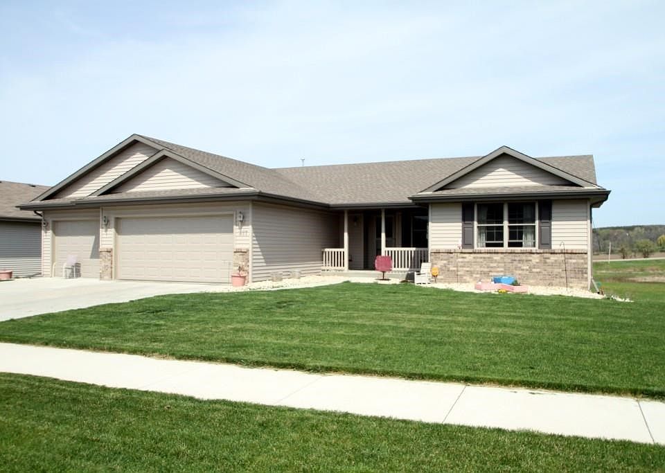 1st image of 1127 Edgeview Dr