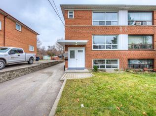 210 Habitant Dr #3, Toronto, ON M9M 2P5
