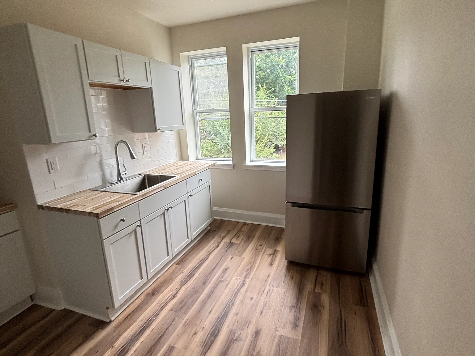 3 bed, 1260 sqft, $1,650 — Photo 4