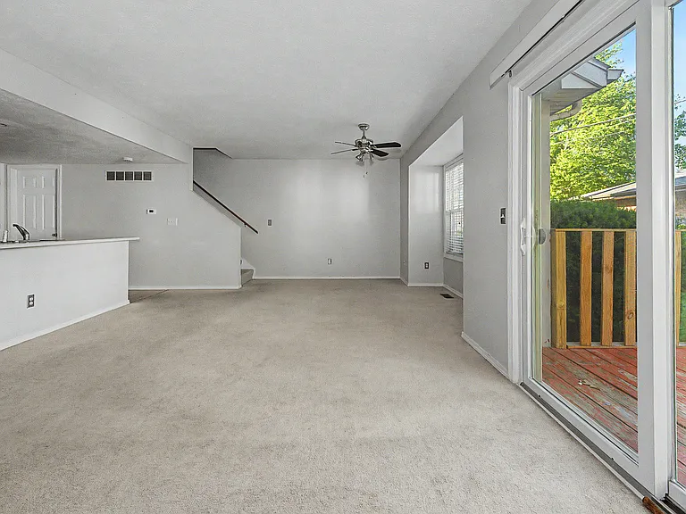 1004 Doral Dr — Photo 14