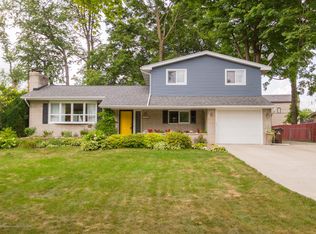 1503 Sherwood Ln, Lansing, MI 48917
