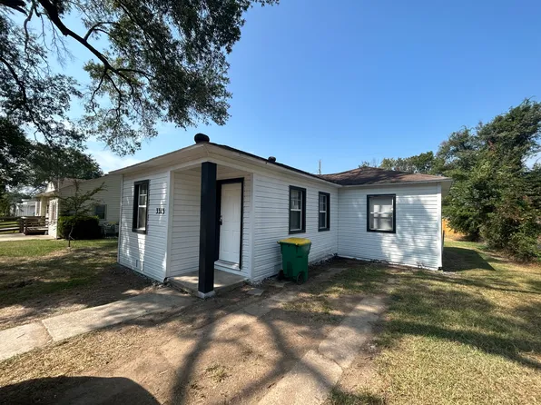 3313 Moore Dr, Texarkana, TX 75503