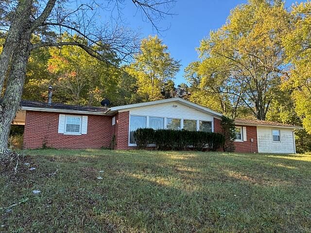 1st image of 213 Pendleton Branch Rd