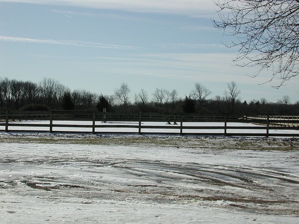  Riding ring