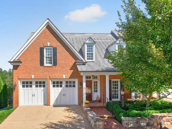 952 Marsh Ln, Charlottesville, VA 22903