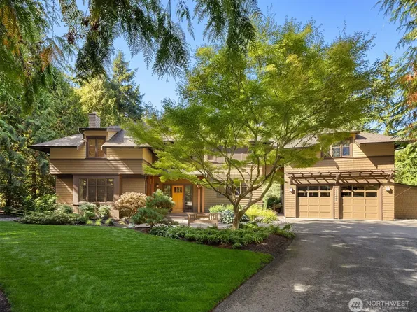 13223 NE Cambridge Crest Way, Bainbridge Island, WA 98110