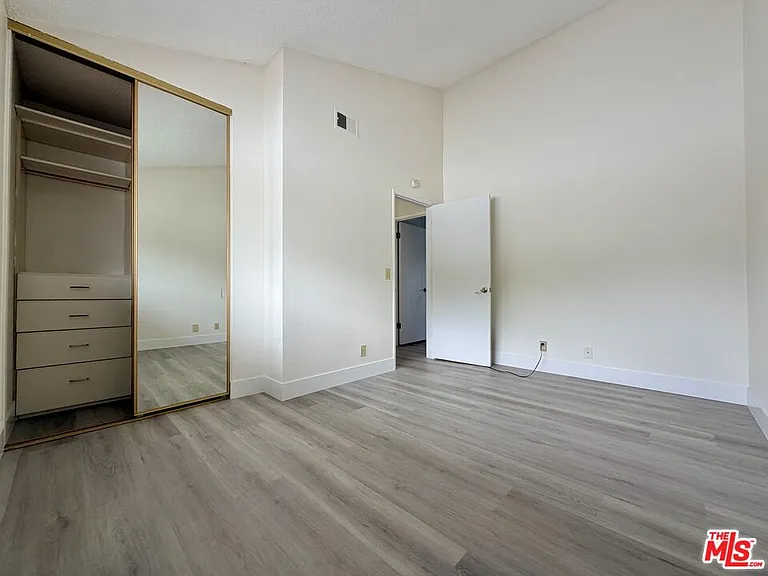 31 Eastern Ave #4 — Photo 24