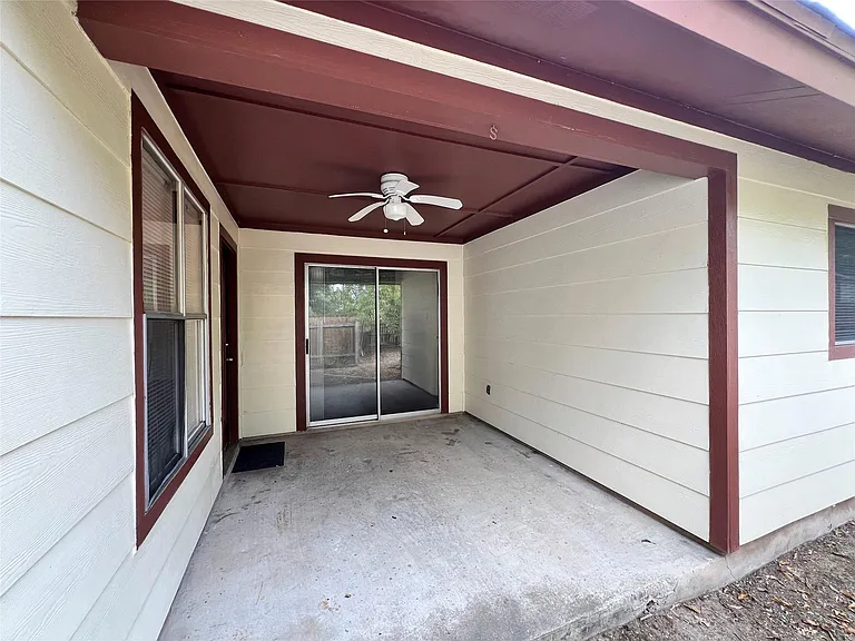 16202 Edgerly Ct — Photo 27