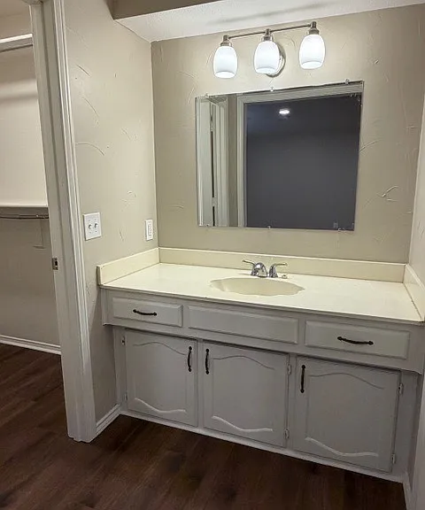 505 Cedar Elm Ln — Photo 10