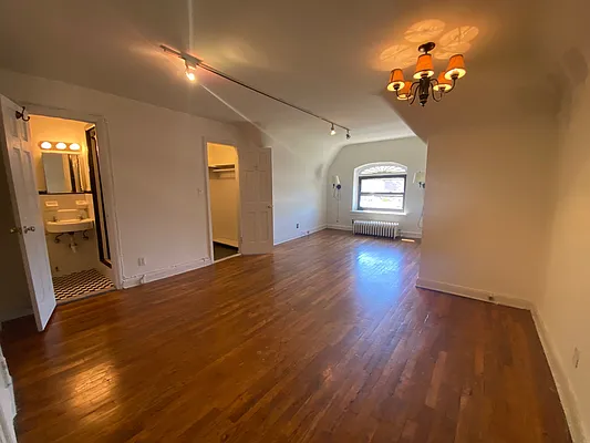 Rented by Douglas Elliman | media 5