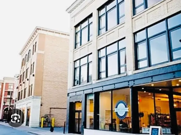 148 Clinton St APT 3A, Schenectady, NY 12305