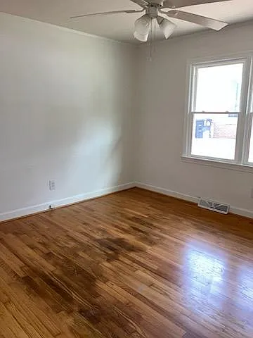 503 Myers Park Dr — Photo 3