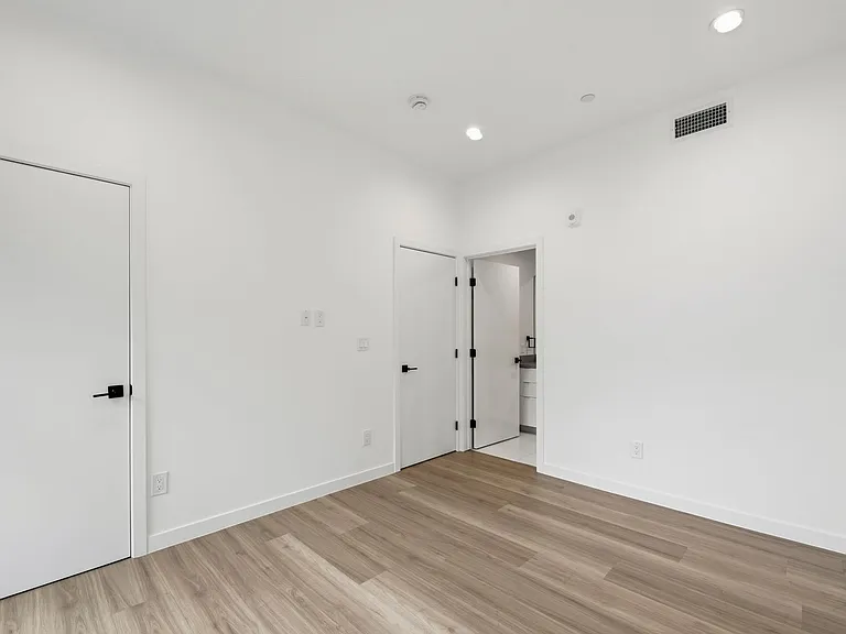 TALA Residences at 829 Larrabee Street — Photo 45