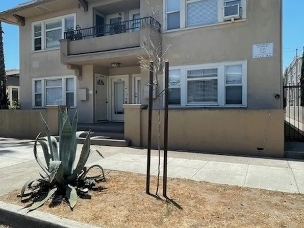1042 E 1st St #1044-1/2, Long Beach, CA 90802