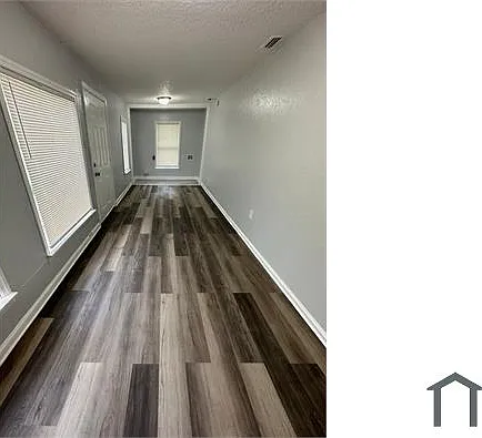 1024 W 22nd St — Photo 17