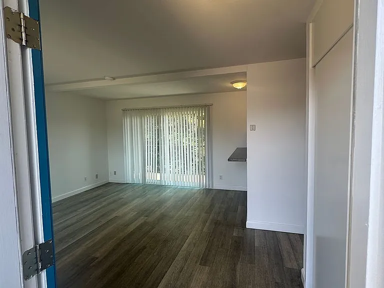 140 San Marco Av. — Photo 1