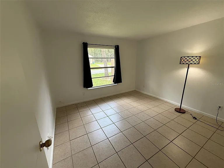 2710 NE 23rd Ave — Photo 10