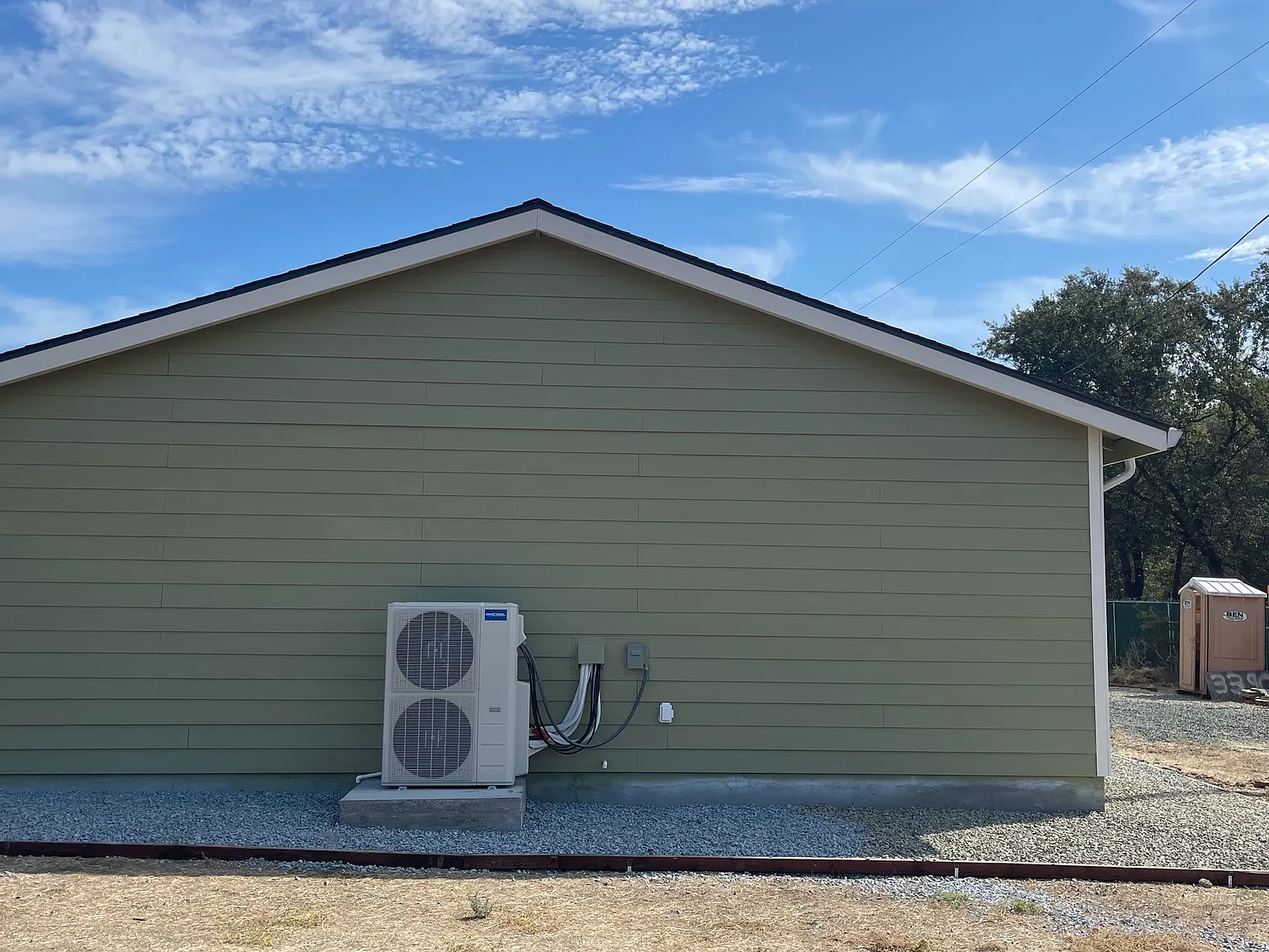 3 bed, 1200 sqft, $2,800 — Photo 4