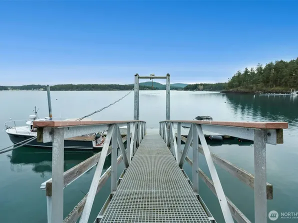 5 Smugglers Rowe, Henry Island, WA 98250