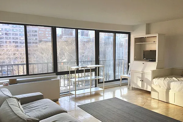 Rented by Compass | media 15