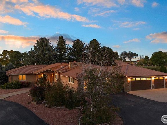 2nd image of 33180 Pikes Peak Dr