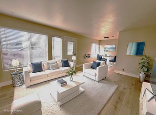 7160 Cerritos Ave APT C, Stanton, CA 90680
