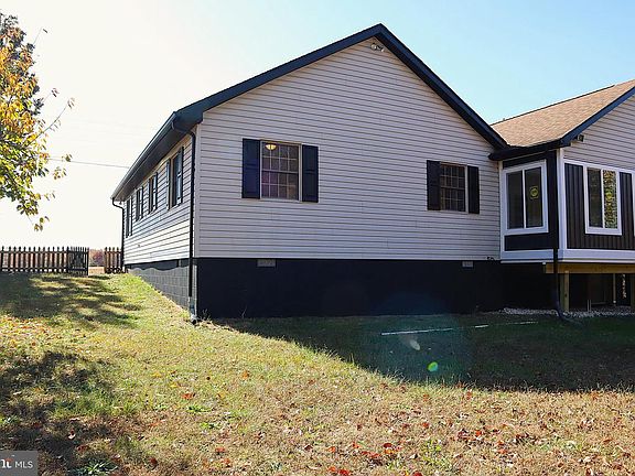 5th image of 1127 Roesville Rd