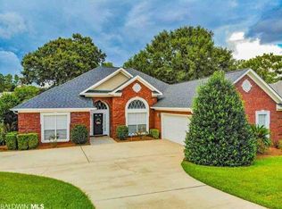 2426 Chapel Hill Dr, Mobile, AL 36695
