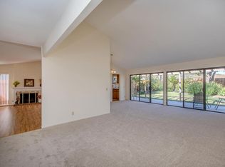 223 Cedar Heights Dr, Thousand Oaks, CA 91360