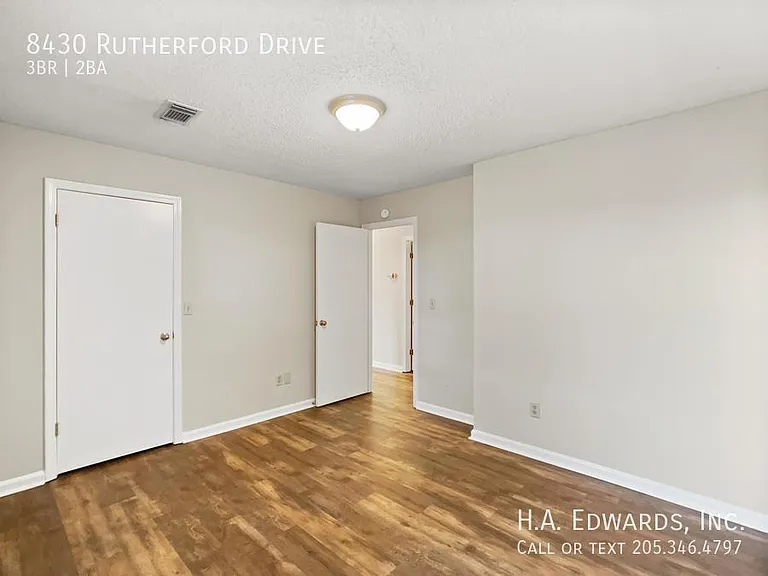 8430 Rutherford Dr — Photo 5