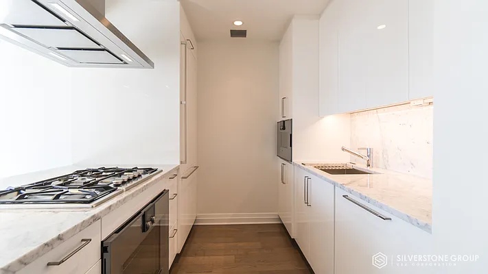 Rented by Silverstone Group USA Corp. | media 26