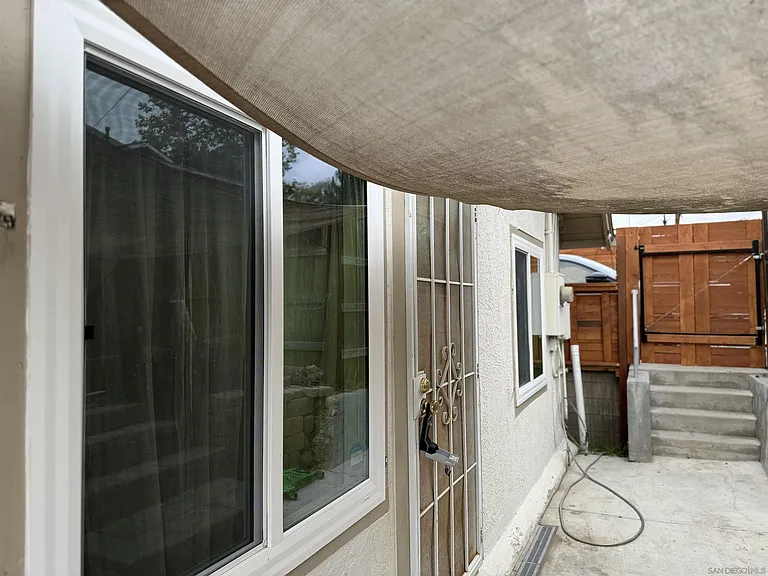 3669 Swift Ave — Photo 25
