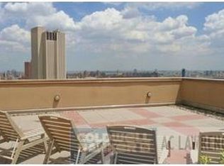 17 Cliff St, New York, NY 10038