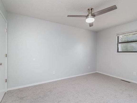 2nd image of 624 Holly St #B