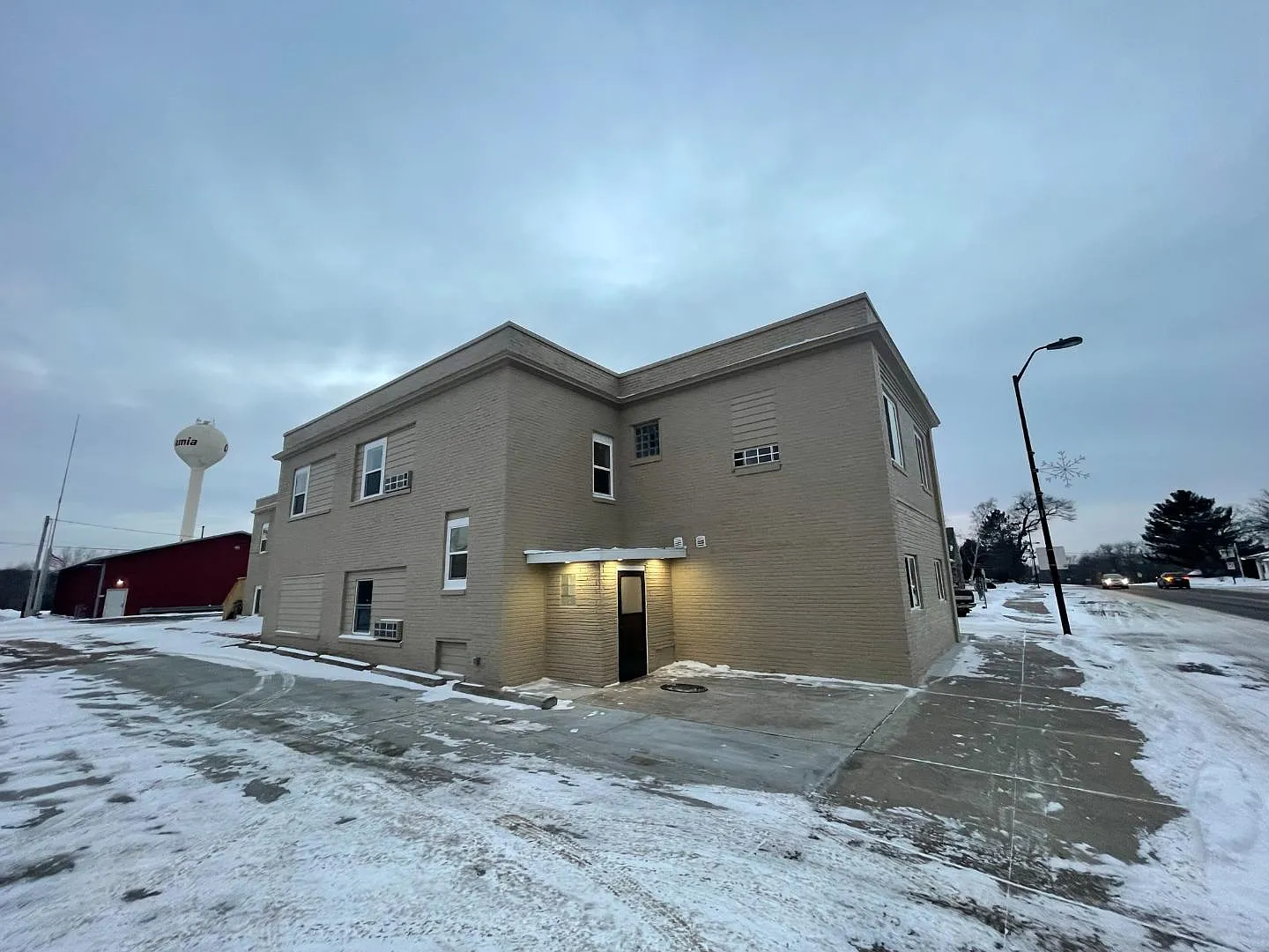 609 Main St - 201 — Photo 1