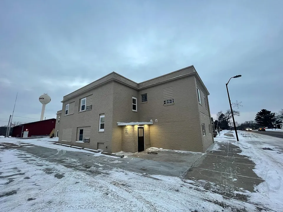 609 Main St #201